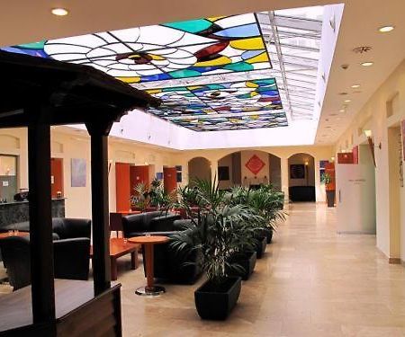 Domina Inn Fiesta - Βουδαπέστη Εξωτερικό φωτογραφία